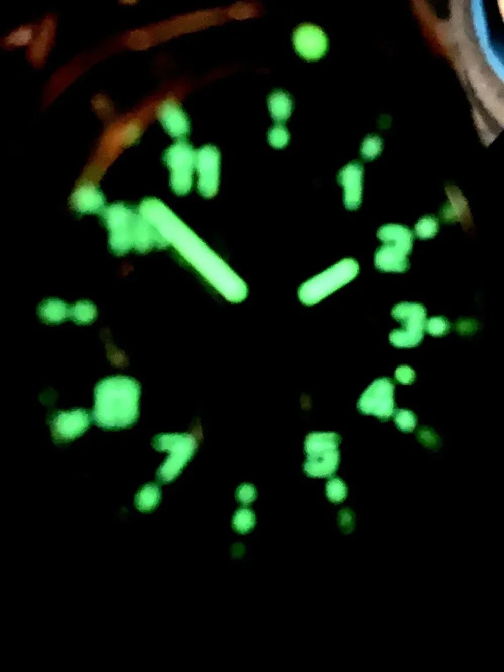 32 Degrees Men's Watch Swiss Quartz Gold Tone Case Green Dial Leather 43mm